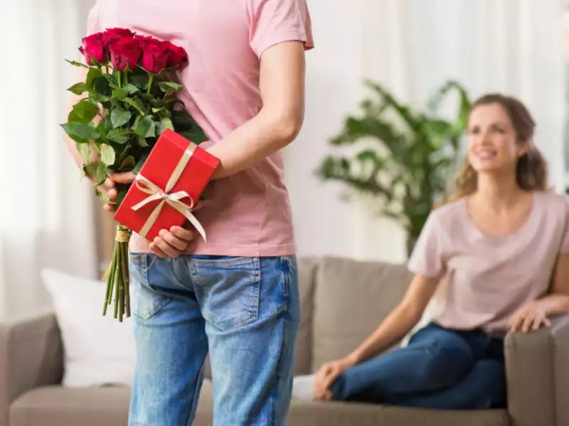 Geschenkideen zum Valentinstag für Ihre geliebte Frau am 14. Februar