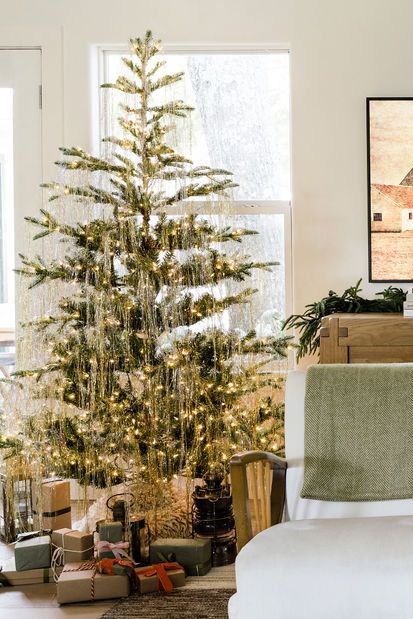 Ideas para decorar un árbol de Navidad elegante: 3 looks triunfadores para  2023 // VÍDEO y FOTOS